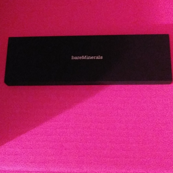 ๐SALE Bare Minerals Light Beige 9 piece Makeup Kit - Picture 6 of 10